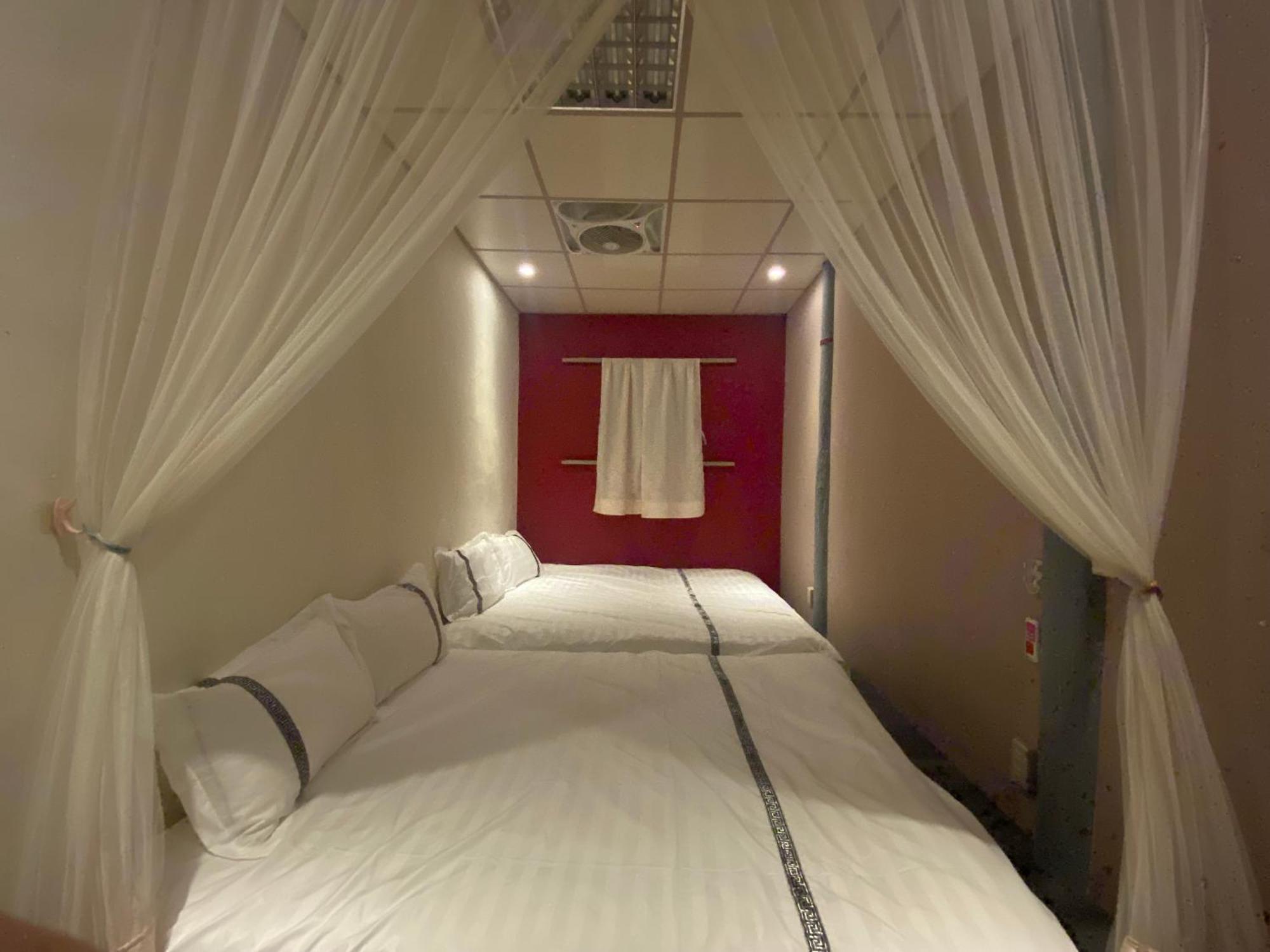 彼岸古厝民宿-包棟優先--Biiann B&B Jinning エクステリア 写真